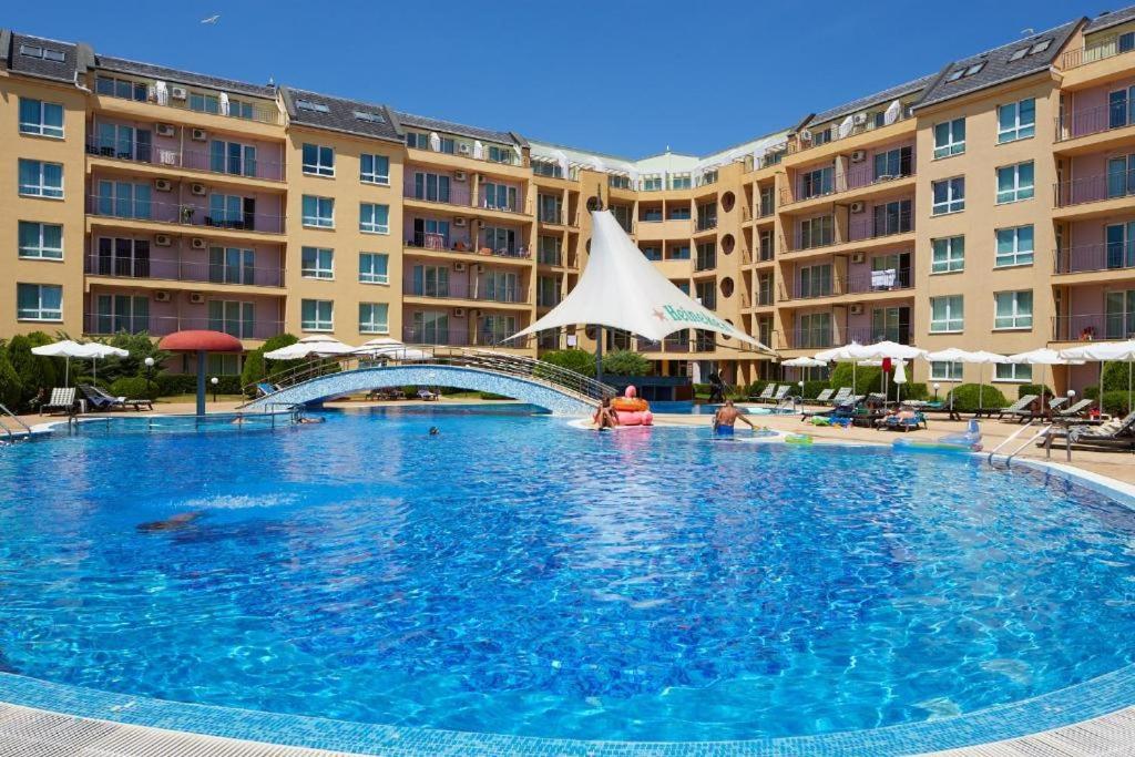 Pollo Resort, Summer Wind Apartaments Sunny Beach Exterior photo